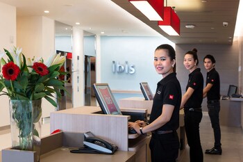 Check-in/Check-out Kiosk