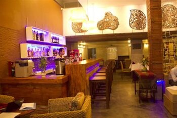 Hotel Lounge