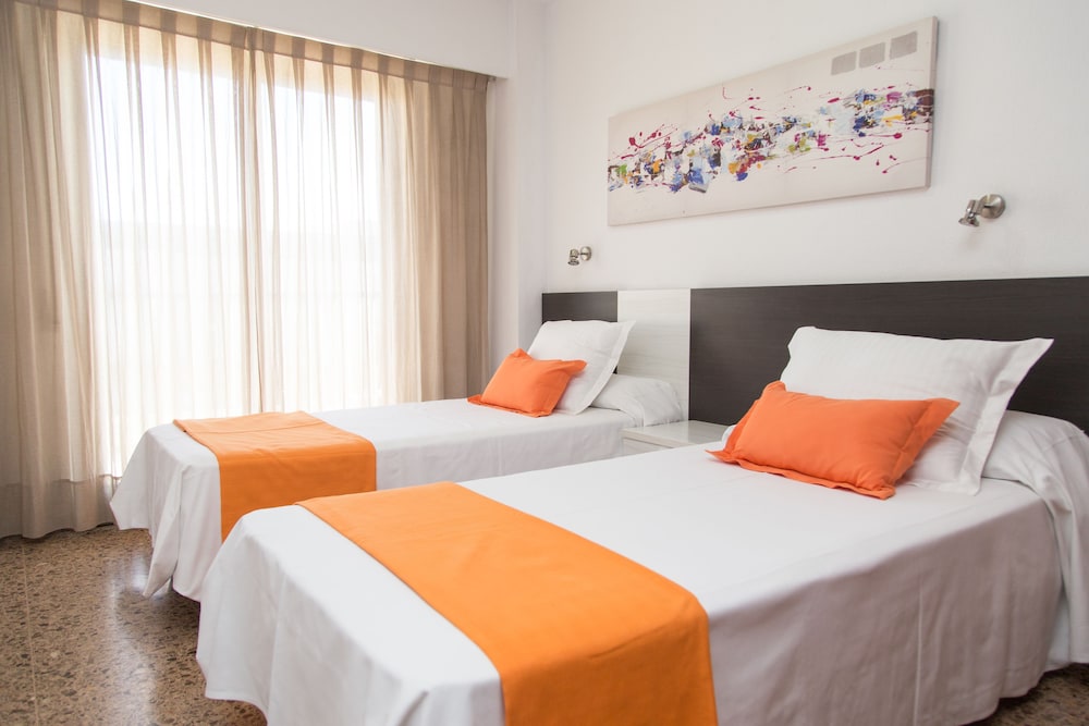 대표 사진 (Two Bedroom Apartment for 5 Adults )