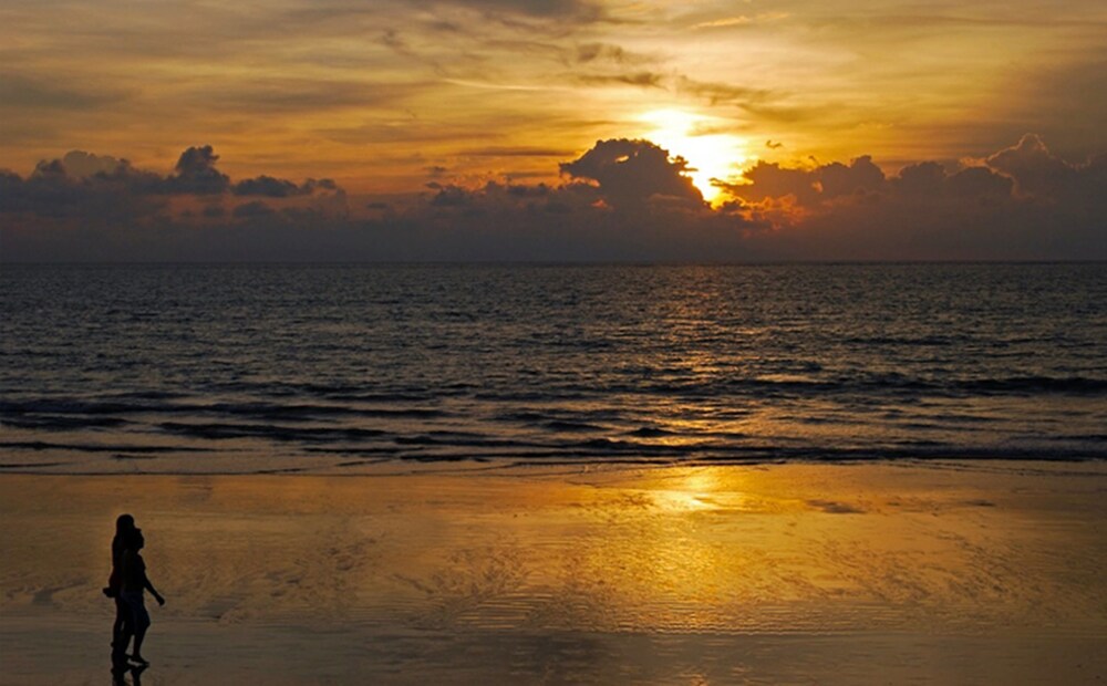 Beach/Ocean View
