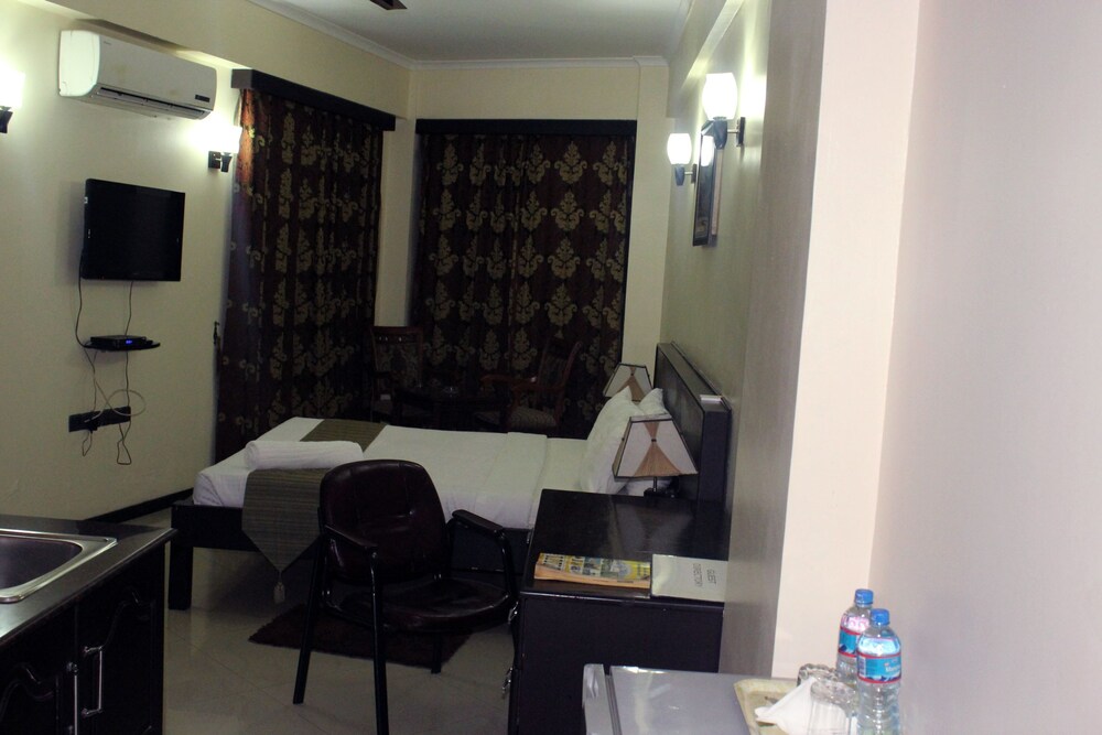 Guestroom