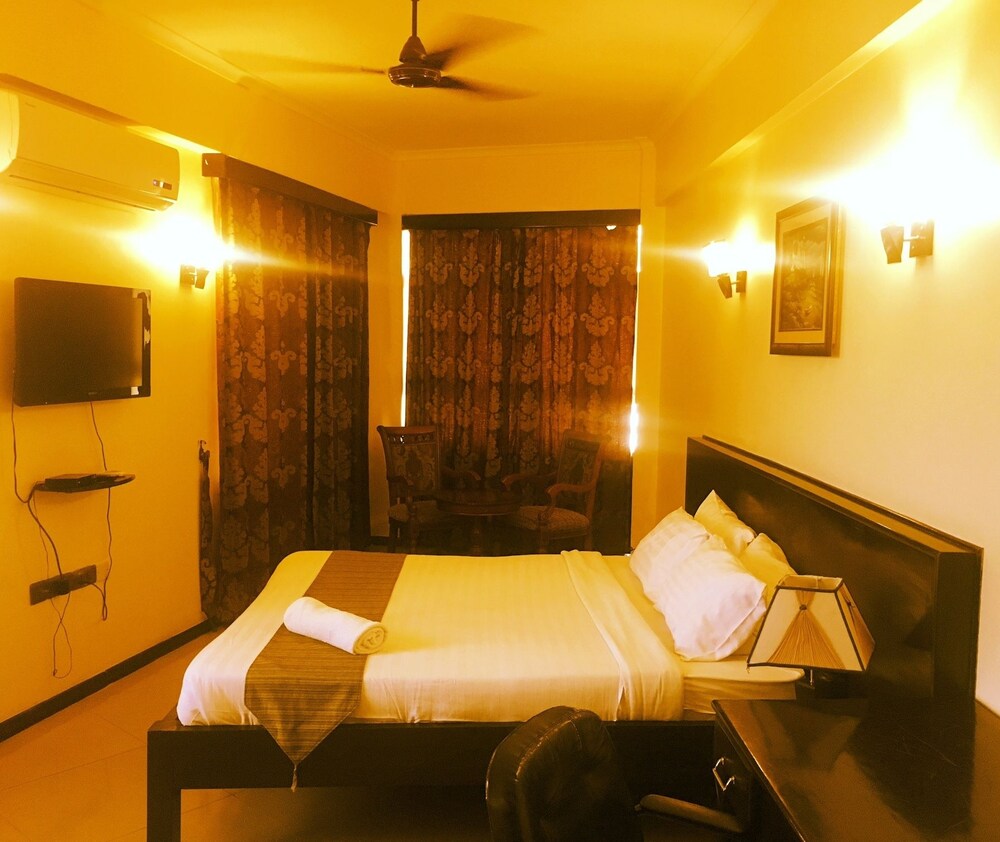 In-Room Kitchenette