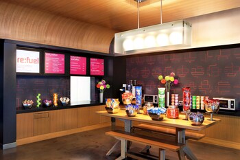 Snack Bar