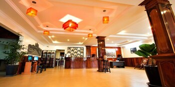Hotel Bar