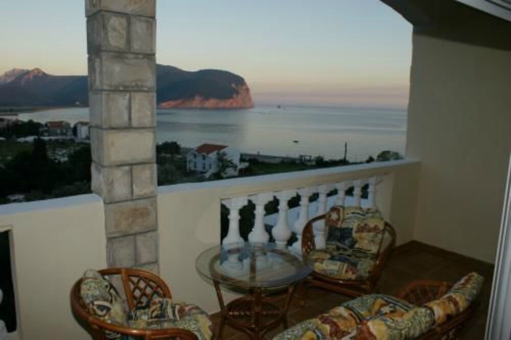 Guestroom View