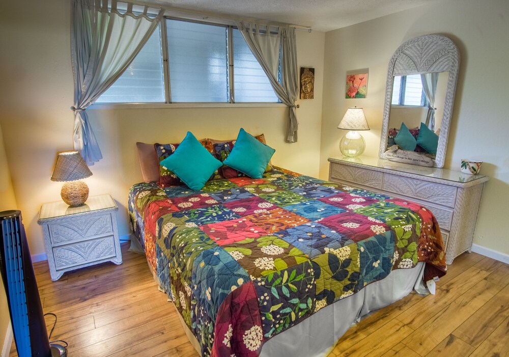 Condo, 1 Bedroom, Oceanfront - Guestroom
