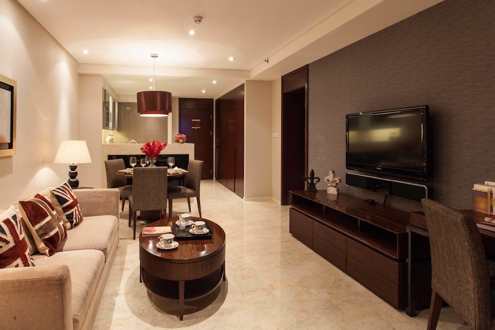 Deluxe Room, 1 Bedroom - Guestroom