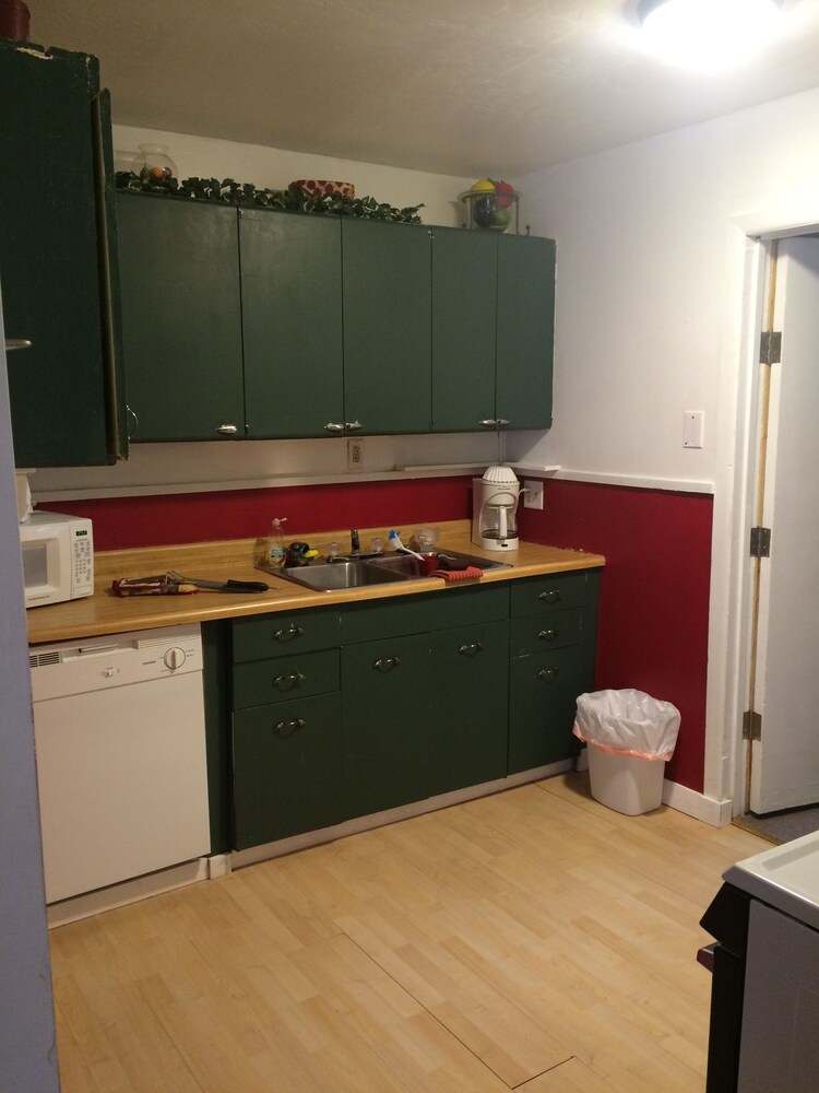 One Bedroom Suite - In-Room Kitchen