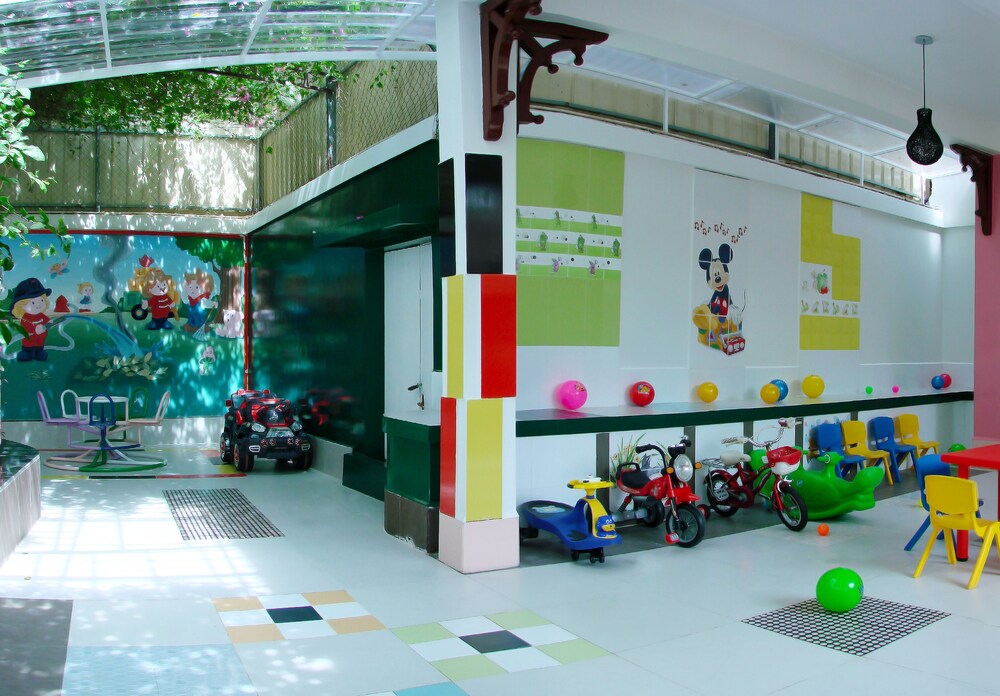 Childrens Area
