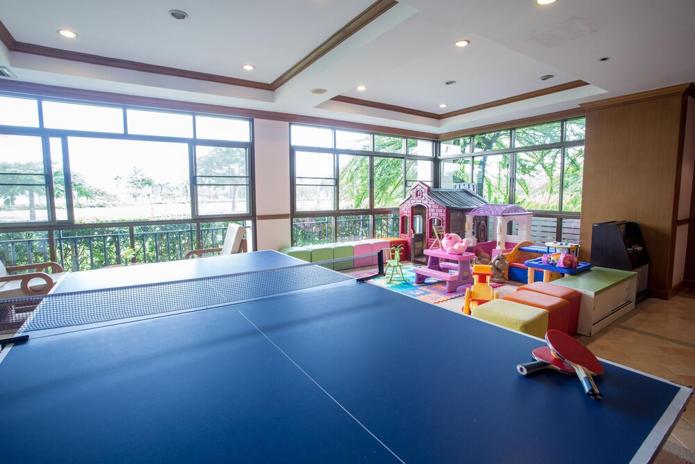 Childrens Area