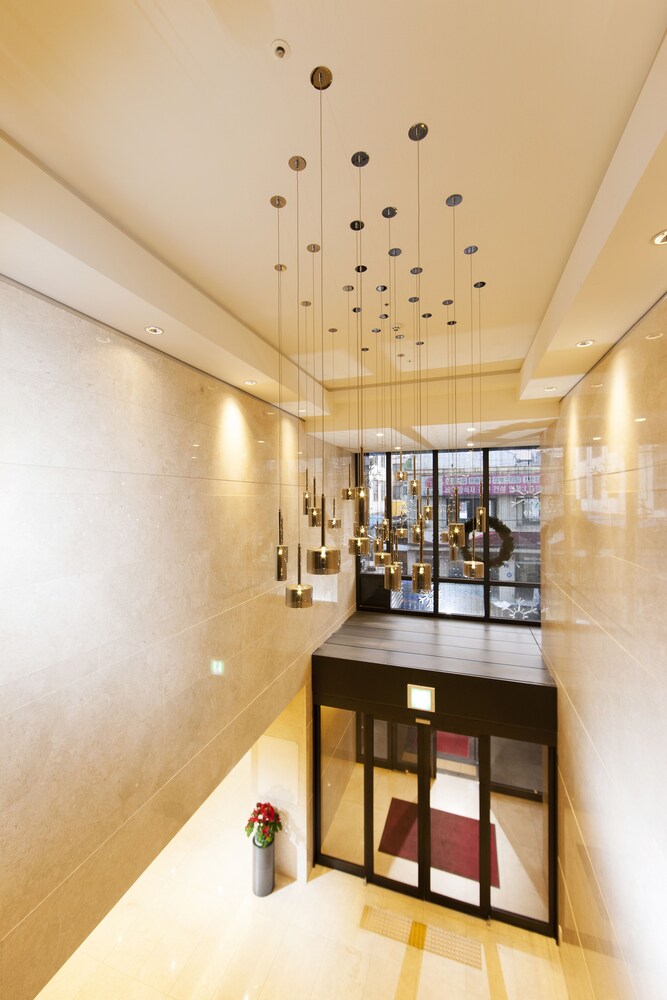 Lobby, Staz Hotel Myeongdong 1