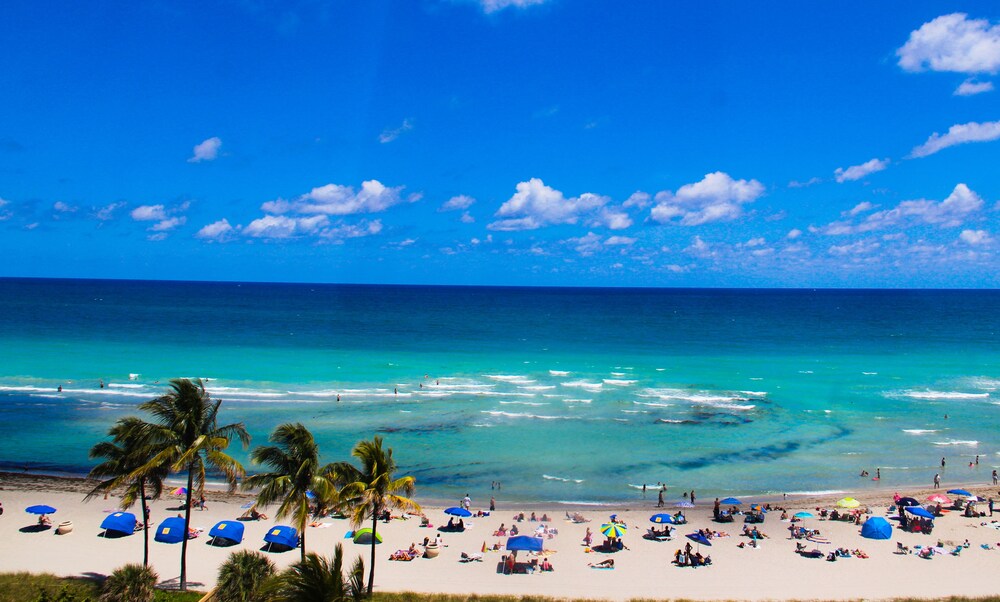 XXX Premium Studio, 1 Queen Bed, Ocean View - Featured Image