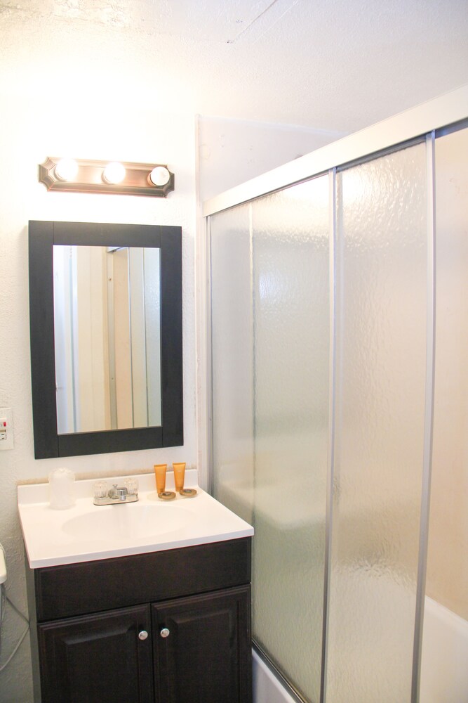 XXX Deluxe Studio, 1 Double Bed, Ocean View - Bathroom