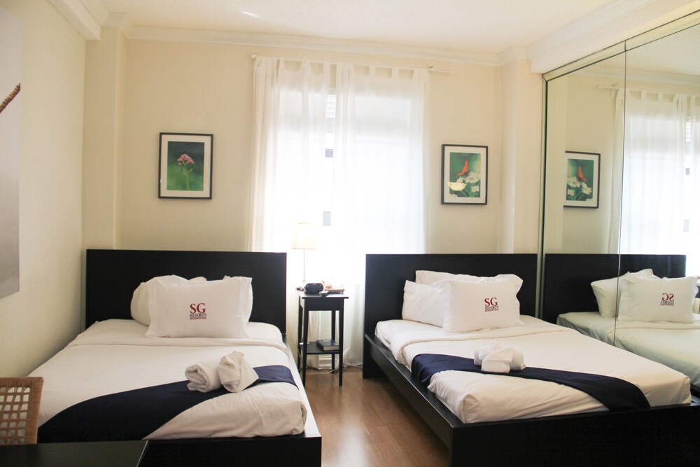 Standard Studio, 2 Double Beds, Ocean View - Guestroom