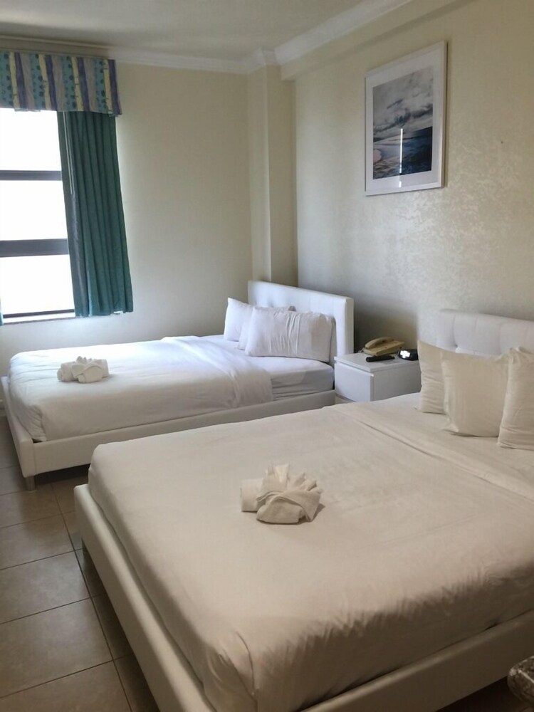 Standard Studio, 2 Double Beds, Ocean View - Guestroom