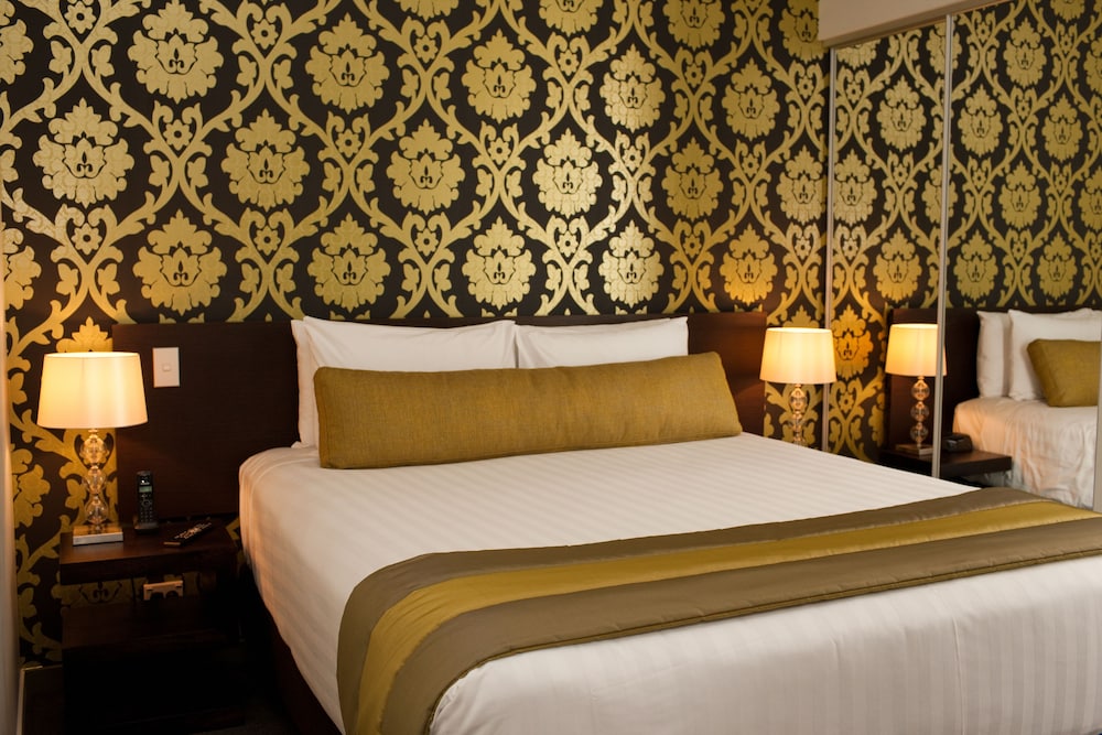 Directors Suite - Guestroom