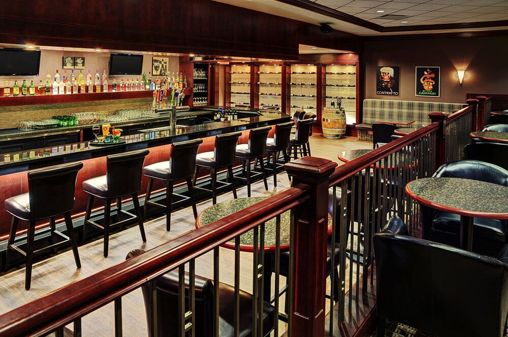 Hotel Lounge