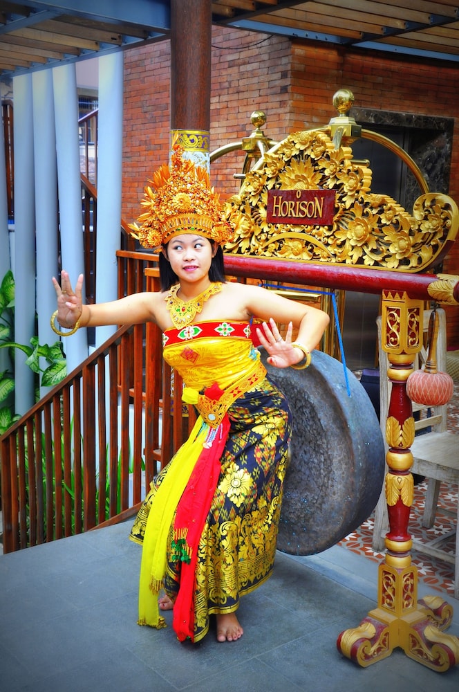 รายละเอียดการตกแต่งภายใน