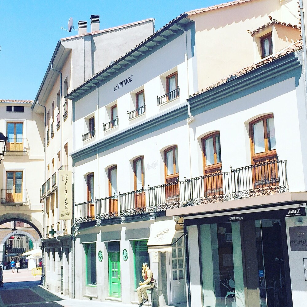 Fachada del hotel