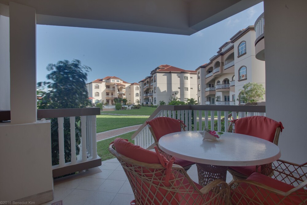 Superior Condo, 1 Bedroom - Balcony