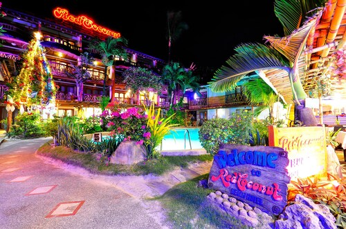Red Coconut Beach Hotel