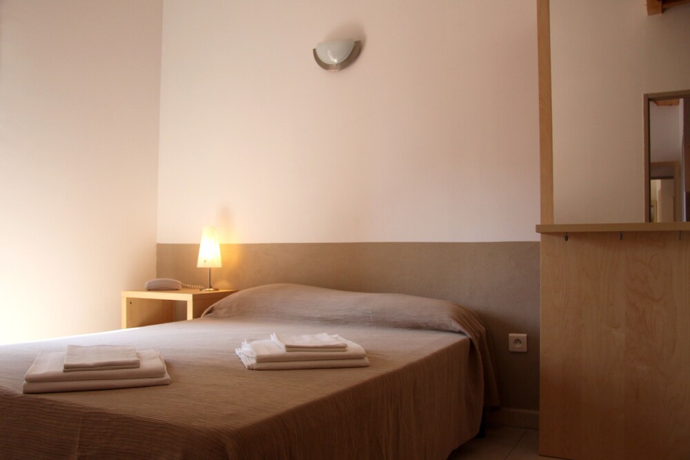 Apartment, 1 Double Bed with Sofa bed - Guestroom