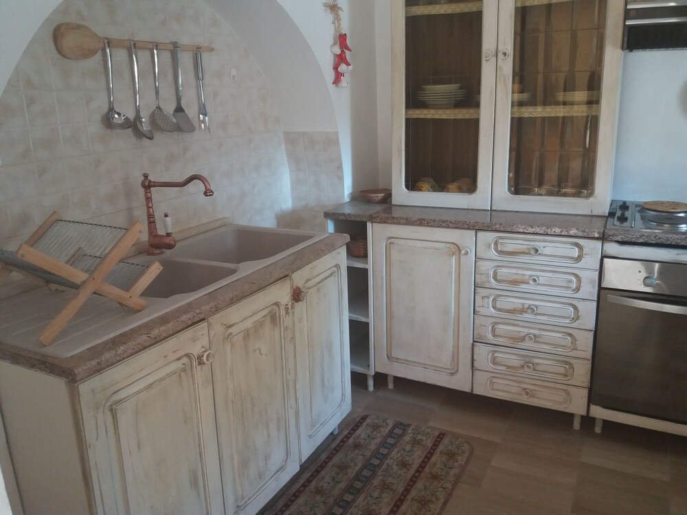 Traditional Apartment for 2 adults and 2 children - In-Room Kitchen