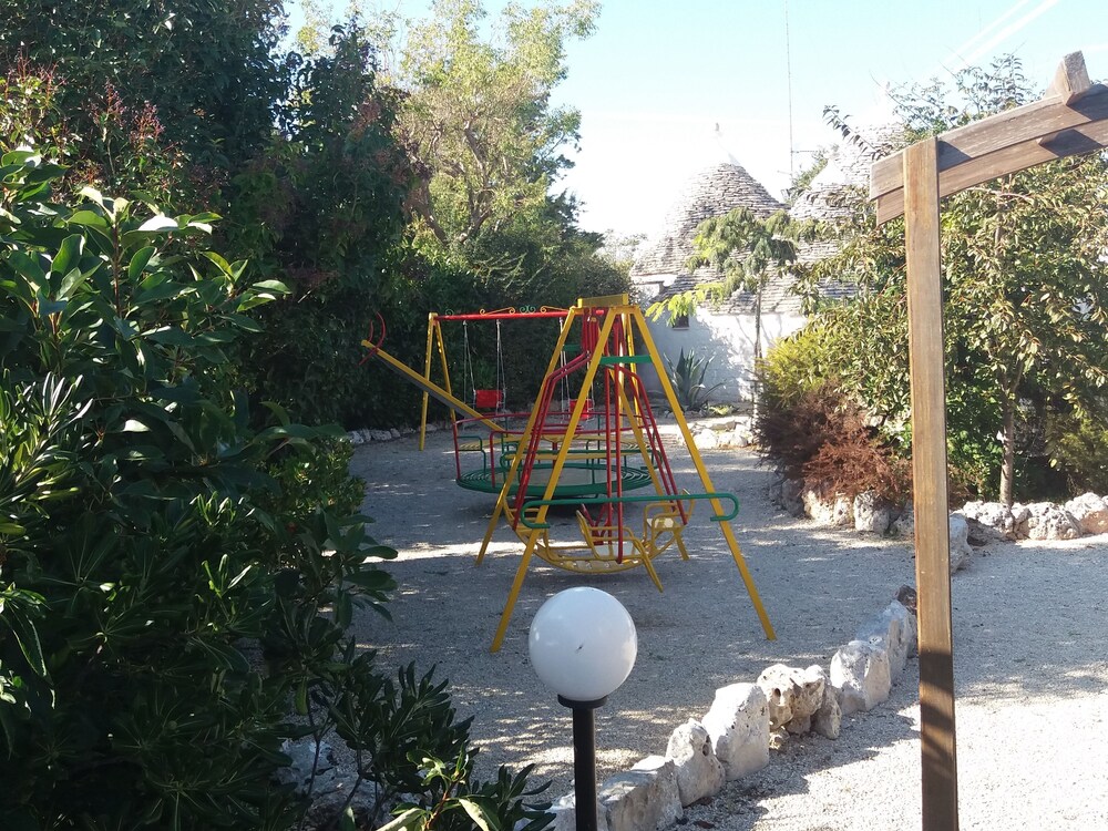 Childrens Play Area - Outdoor