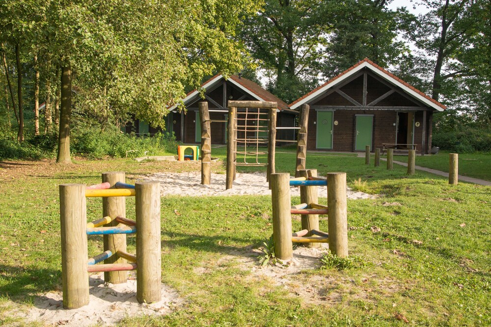 Childrens Play Area - Outdoor
