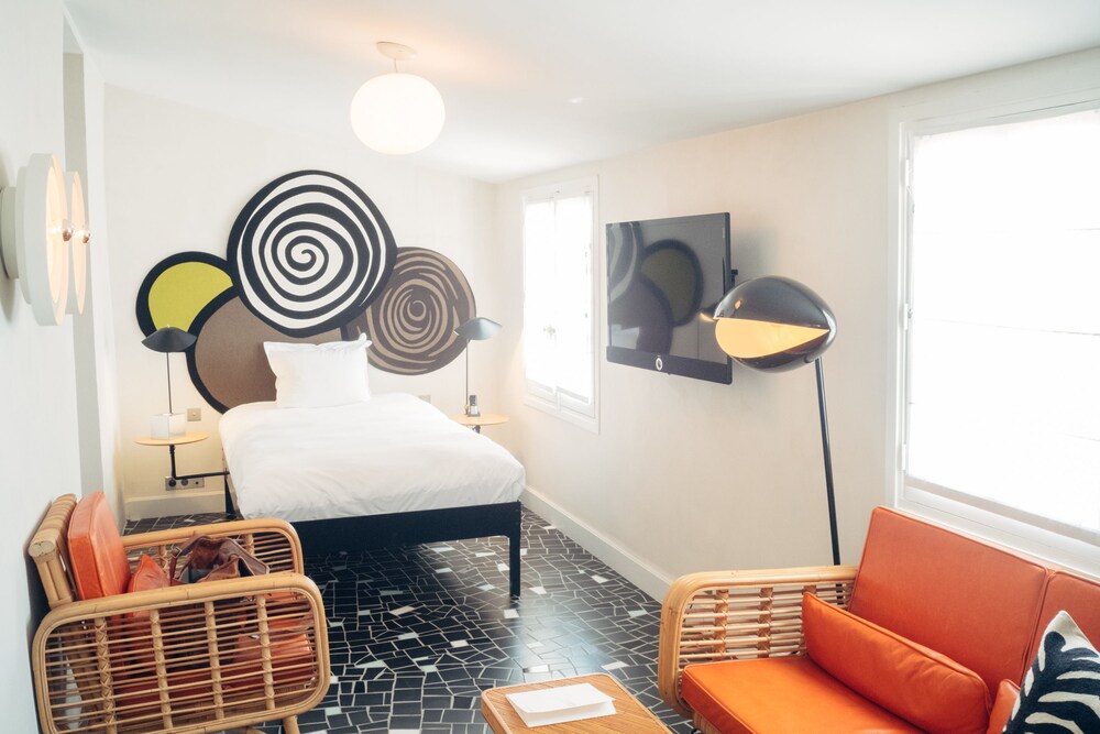 Guestroom