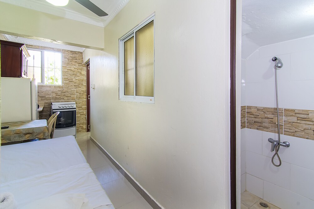 Economy Studio, Kitchenette, City View - Guestroom