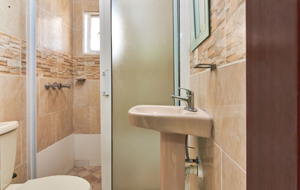 Upgraded Two Bedroom & 1 Bathroom - Bathroom