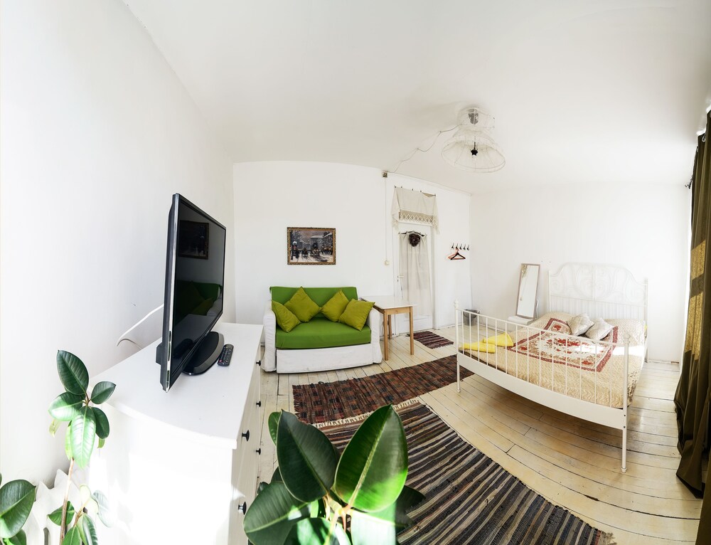 Economy Double Room, 1 Double Bed with Sofabed, City View - Featured Image