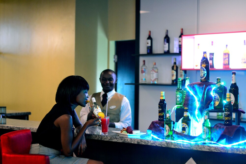Hotel Bar