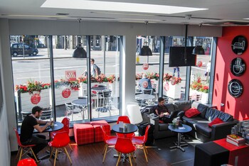 Cafe