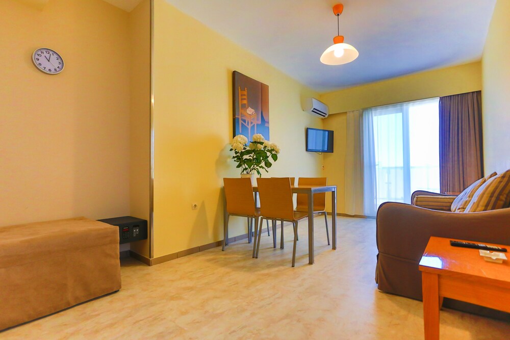 Apartment, 1 Bedroom - Guestroom