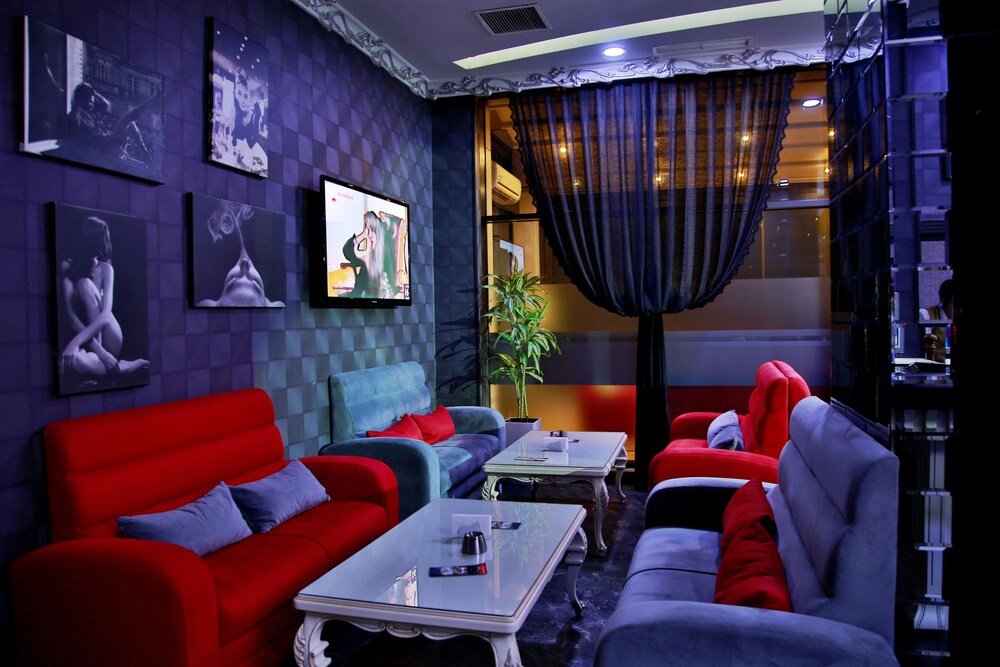 Hotel Bar