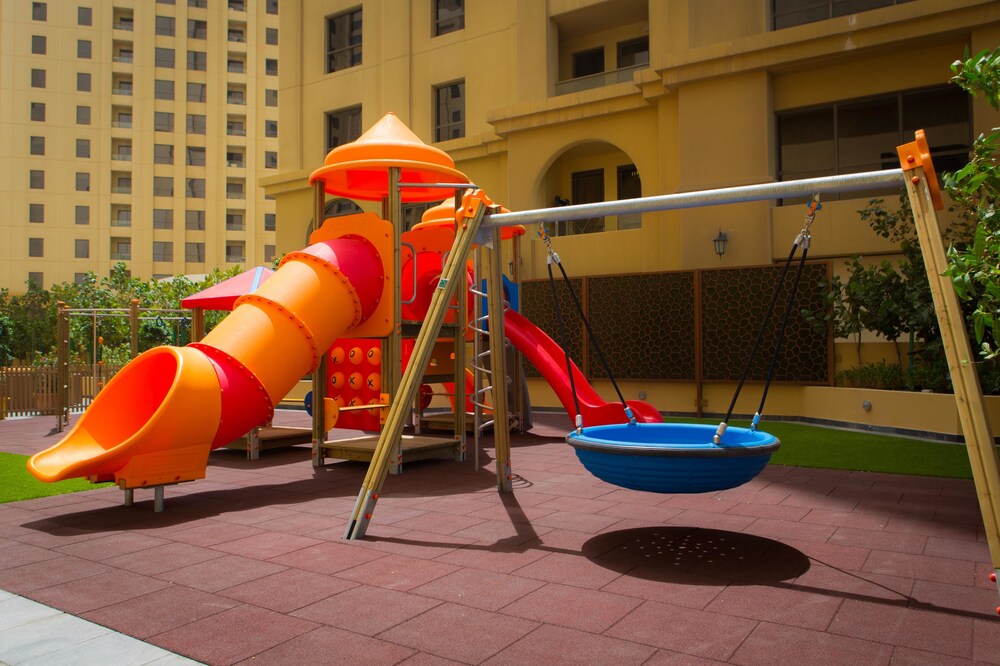 Childrens Play Area - Outdoor