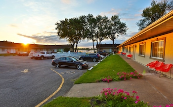Au Doc Motel