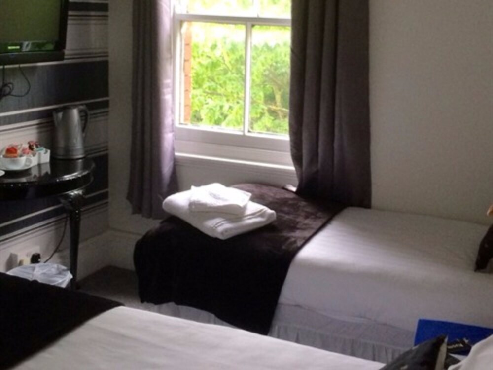 Guestroom