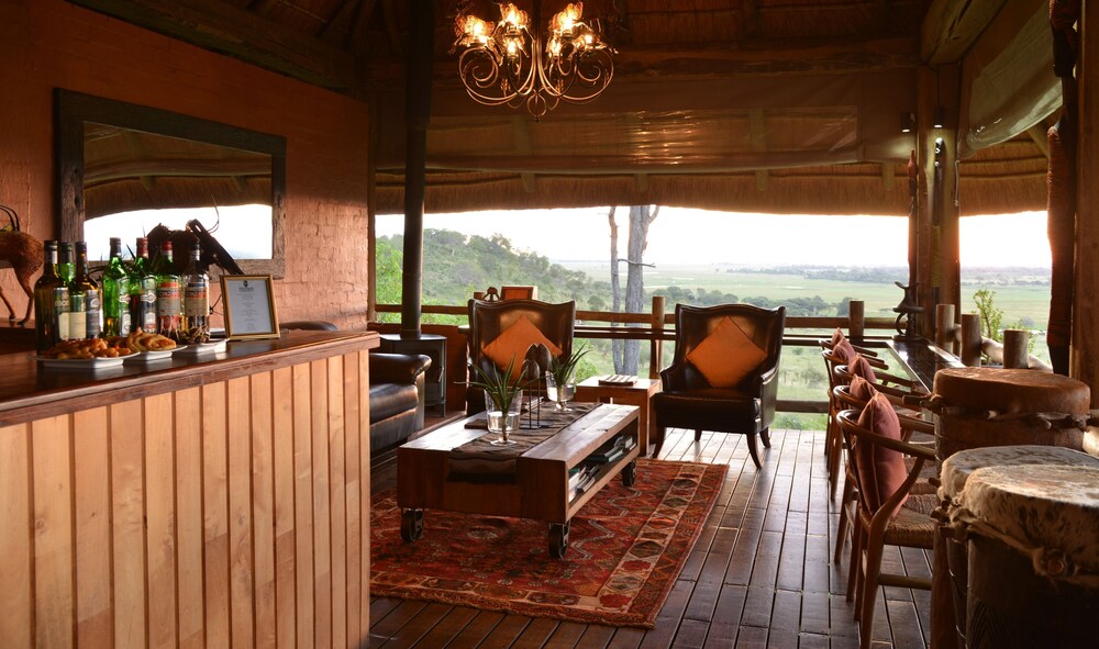 Hotel Lounge