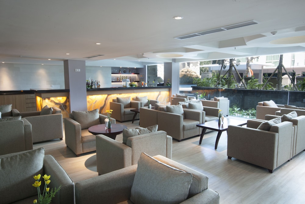 Hotel Lounge