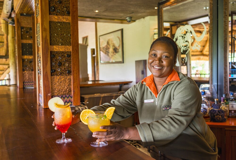 Hotel Bar