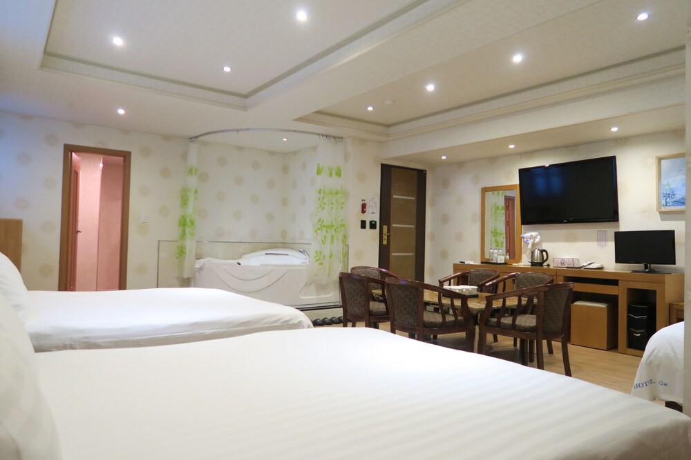 Guestroom