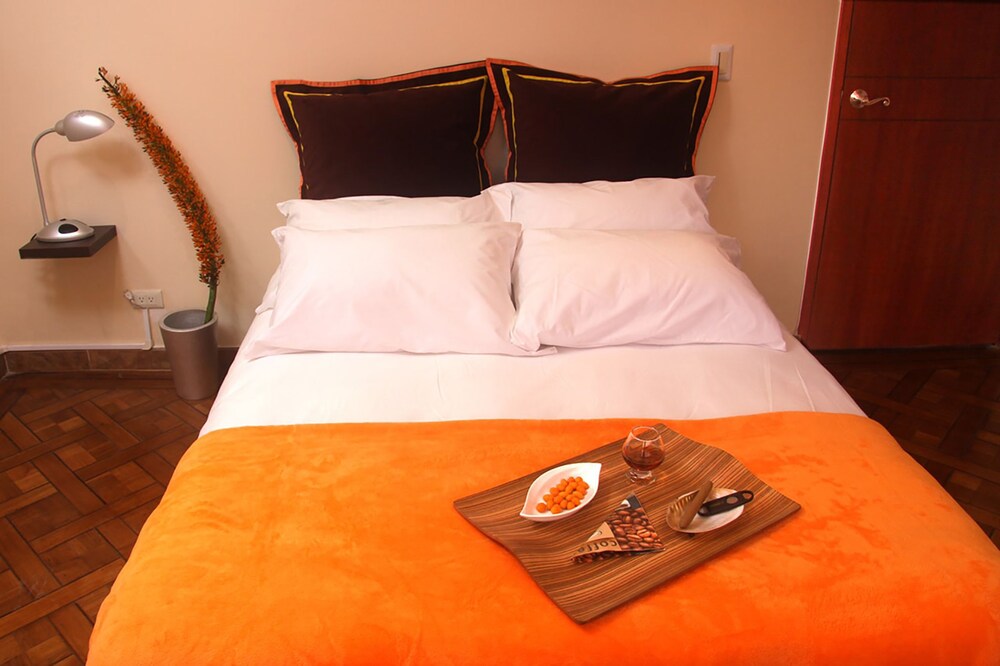 Room Service - Dining