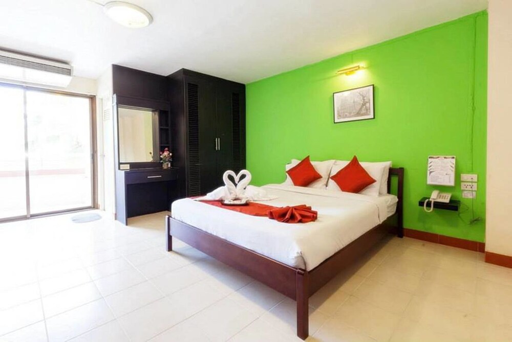Guestroom