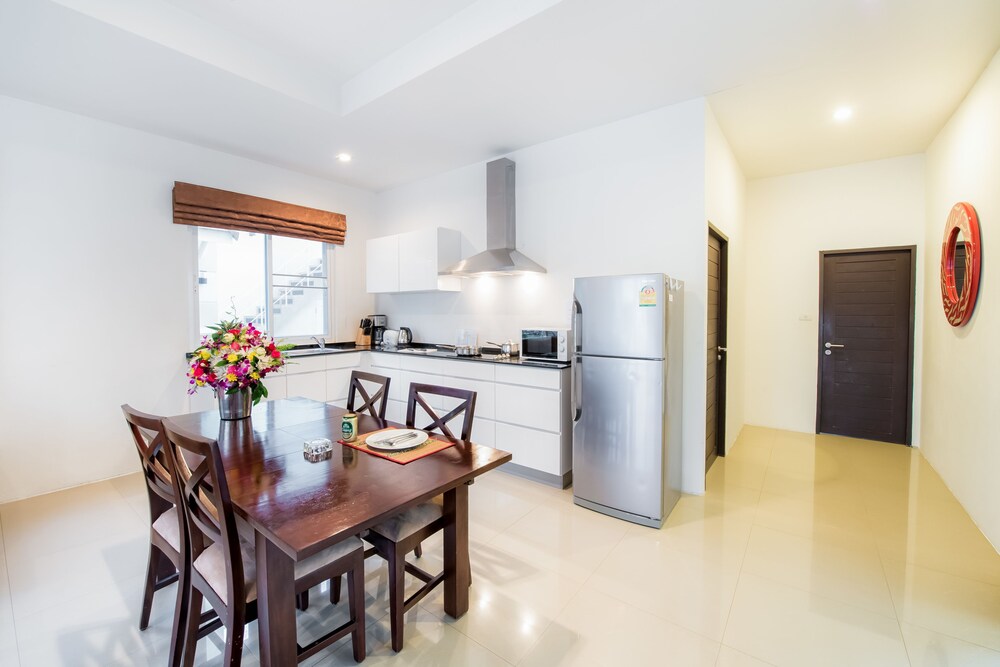 In-Room Kitchen