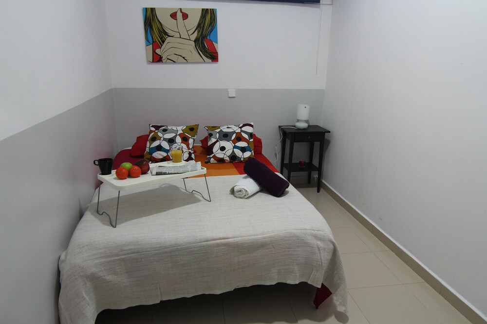Two bedroom apartment ( 6 adults)- Calle Mayor 1 - Guestroom
