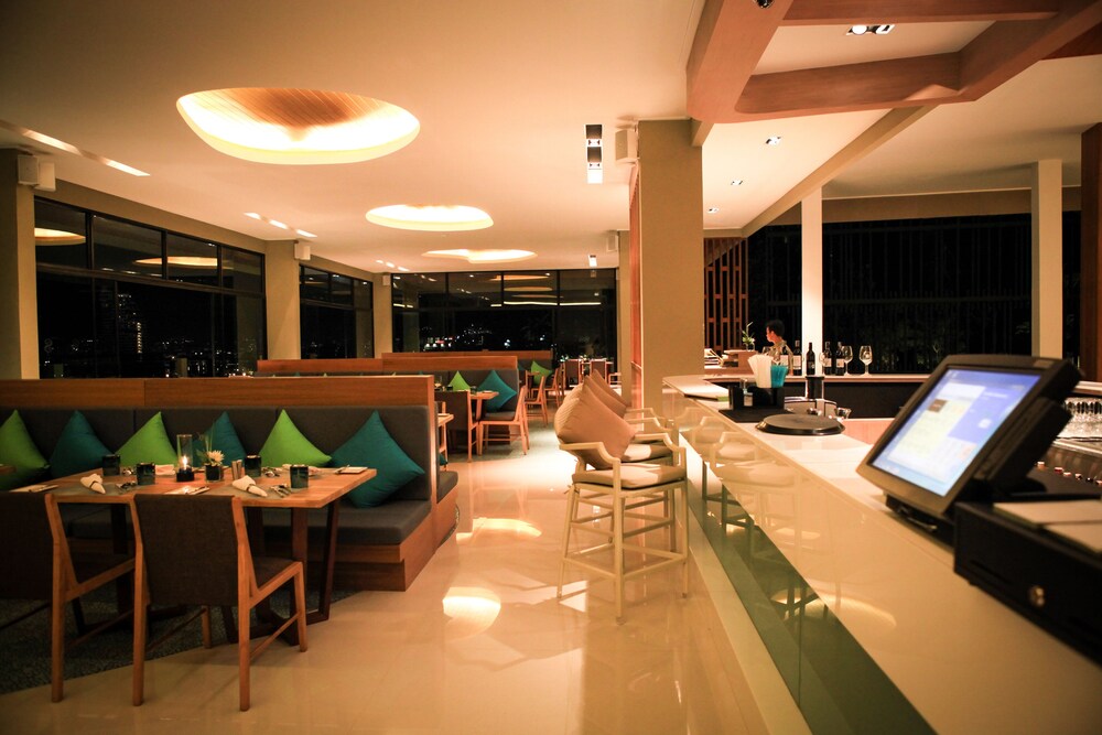 飯店內酒吧