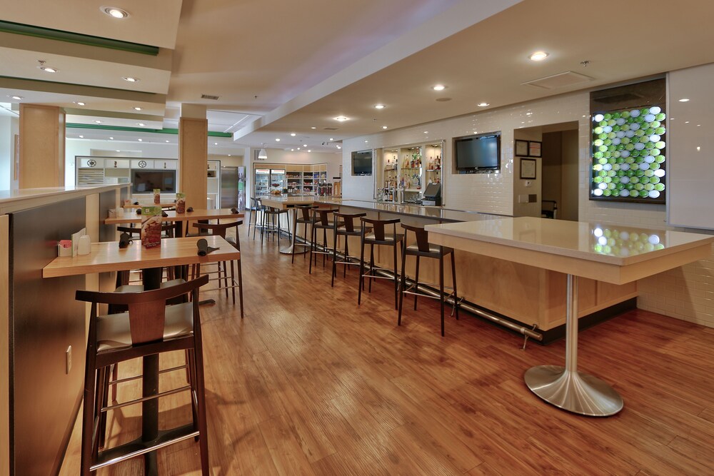 Hotel Bar